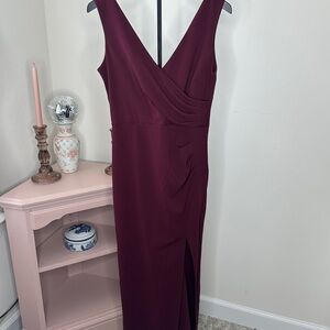 Chic Backless Burgundy Dress MEDIUM